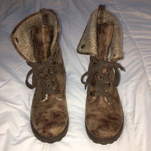 Roxy combat boots